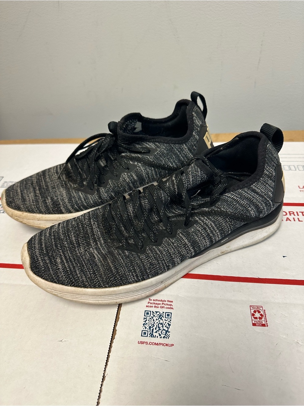 Puma Sneakers size 8